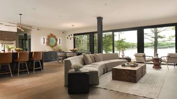 Smart TV, fireplace, books