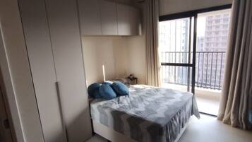 1 bedroom, iron/ironing board, internet, bed sheets