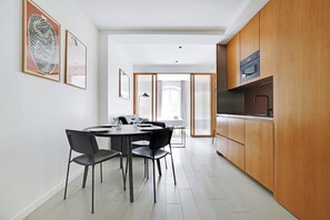 Apartment | Dining