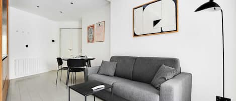 Apartment | Living area