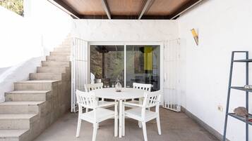 House | Balcony