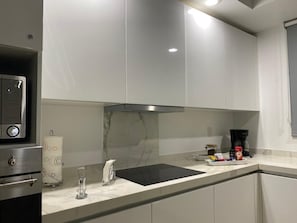 Mikrowelle, Ofen, Herdplatte