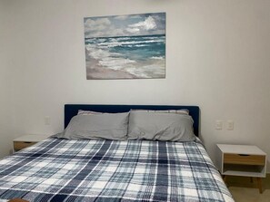 Ferros/tábuas de passar roupa, Wi-Fi, roupa de cama
