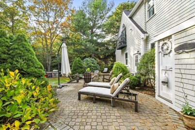 HEARTWOOD - Spacious home in lovely Falmouth with AC, WiFi