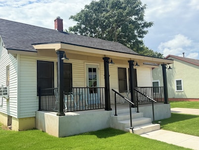 Cozy 2-bedroom house in peaceful Medicine Lodge