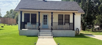 Cozy 2-bedroom house in peaceful Medicine Lodge