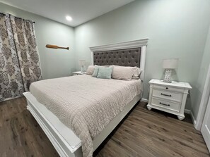 3 soverom, wi-fi (inkludert) og sengetøy