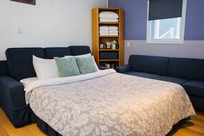 1 bedroom, free WiFi, bed sheets