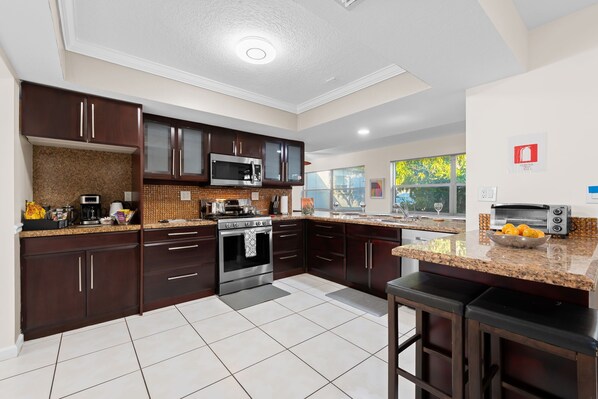 Fridge, microwave, oven, dishwasher