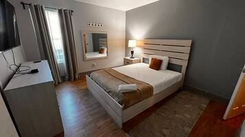 2 habitaciones, tabla de planchar con plancha y wifi gratis