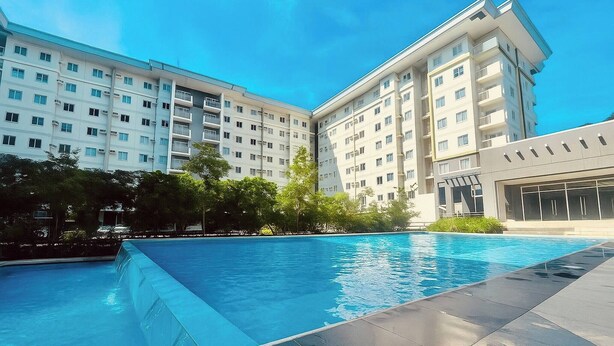 Pool - Room-charm Soleil Staycation- Cozy and A (San Jose del Monte)