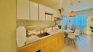 Interior - Room-charm Soleil Staycation- Cozy and A (San Jose del Monte)