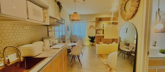 Room-charm Soleil Staycation- Cozy and A