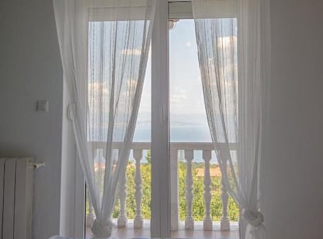 开间 (Oprić Hills Studio apartment with ba) | 客房景观