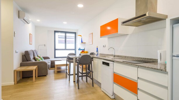 Unclassified image, 1 of 50, button - Apartment in Las Palmas Near Las Canteras Beach (Las Palmas de Gran Canaria)