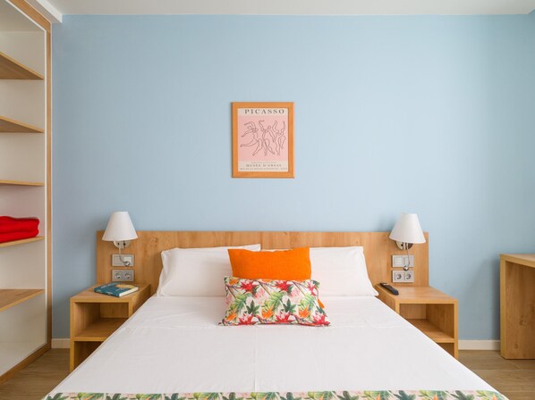 アパートメント | 2 室のベッドルーム、アイロン / アイロン台