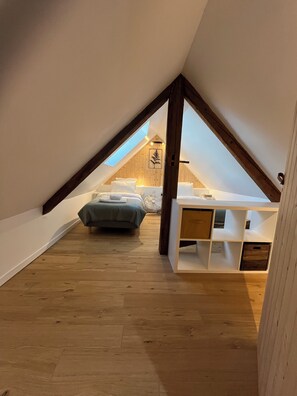 3 bedrooms, iron/ironing board, WiFi, bed sheets - Mountain Gite Jasper for 7+ (Allemond)