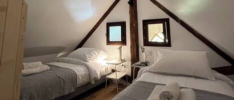 3 chambres, fer et planche Ă repasser, Wi-Fi, draps fournis