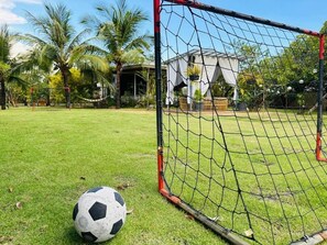 Sports court - Di Bella Cabin Private Resort (Bacolor)