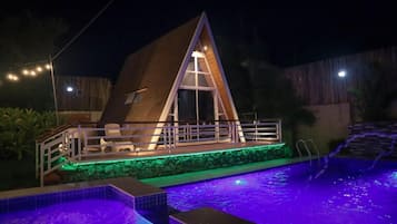 House, 4 Bedrooms, Accessible, Smoking | Pool | Indoor pool