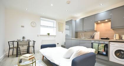 The Quiet Corner in Bromley, 20 minutes to Central London