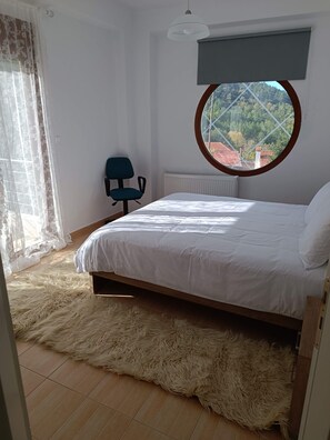 3 Schlafzimmer, Bügeleisen/Bügelbrett, WLAN, Bettwäsche