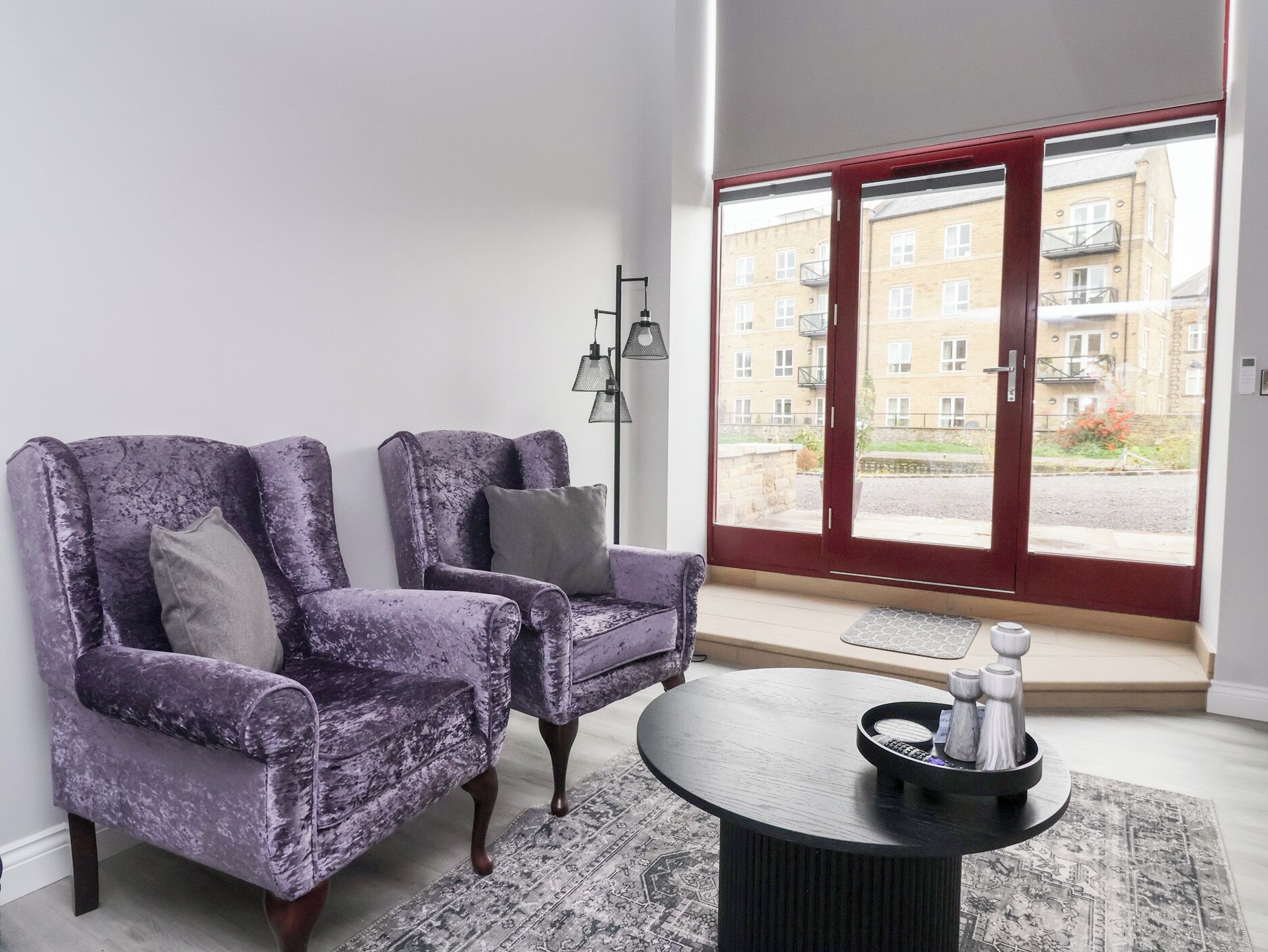 Waters Edge, Romantic, With A Garden In Skipton - Skipton