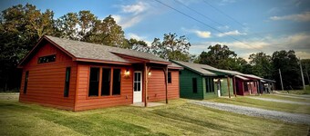 Emerald Cabin Retreat by Ft. Gibson Lake