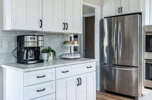House, Multiple Beds, Patio, Garden View (Tranquil Family Retreat) | Private kitchen | Fridge, microwave, oven, stovetop - Tranquil Family Retreat - for 10! (Lake Geneva)