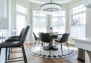 House, Multiple Beds, Patio, Garden View (Tranquil Family Retreat) | Dining