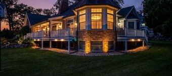 Tranquil Family Retreat - for 10!