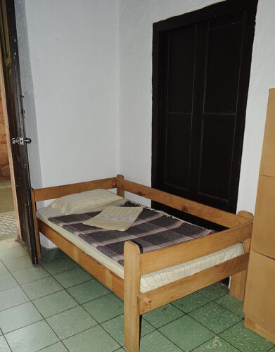 Hostal The Only Backpackers
