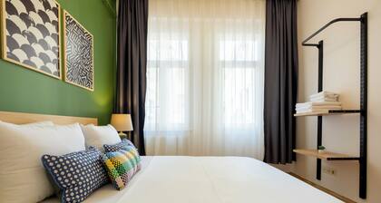 3-bedroom apartment with 2 bathrooms in enchanting Istanbul with AC, WiFi