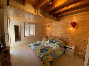 مكواة/لوح كي وملاءات أسرّة