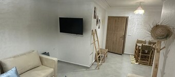 Apartment in anza 600m from the beach