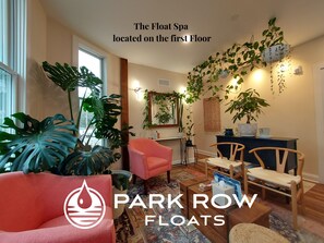 Interior - Historic 2 Bed/2 Bath Downtown Loft w/Park View & Spa Access (Chestertown)