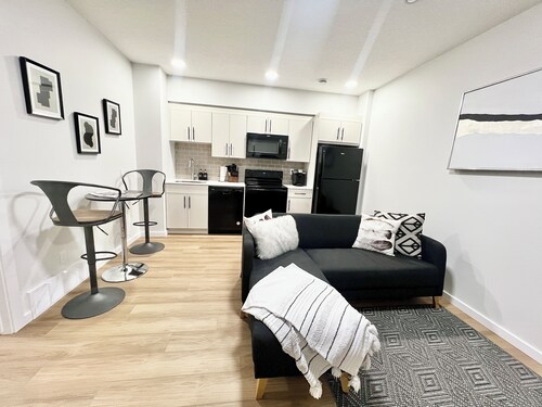 Cozy 2-BR Suite w/ Private Entrance | Close to West Ed. Mall | Family-Friendly