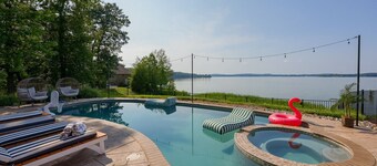 Veazey Cove Coastal Lodge Beach/hot tub/pool/dock/Sauna/Cold Plunge