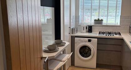 Beautiful 2-bed duplex- Easy Walk to Addenbrookes