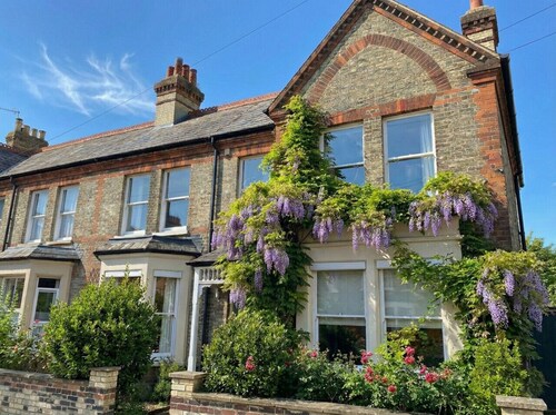 5 Bed Period House in Historic Heart of Cambridge