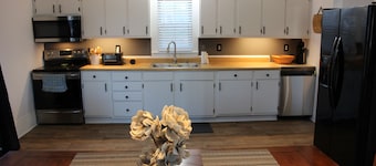 Charming historic home steps from downtown LaGrange