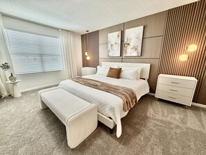 4 bedrooms, iron/ironing board, WiFi, bed sheets