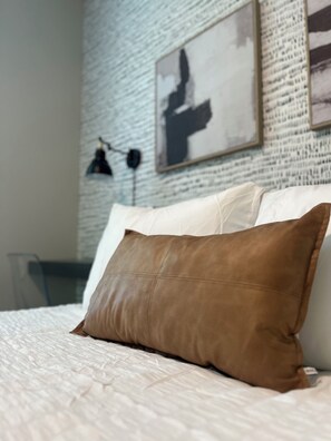 2 chambres, fer et planche à repasser, Wi-Fi gratuit, draps fournis