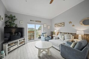 TV connectée, médiathèque, chaîne hi-fi