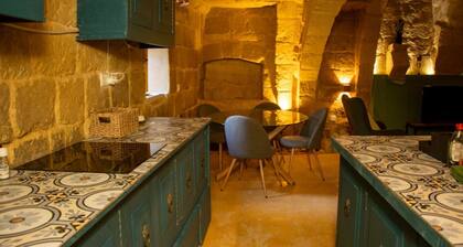 Unique Village Hideaway
