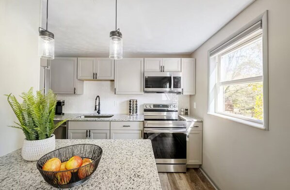 Microwave, oven, stovetop, dishwasher