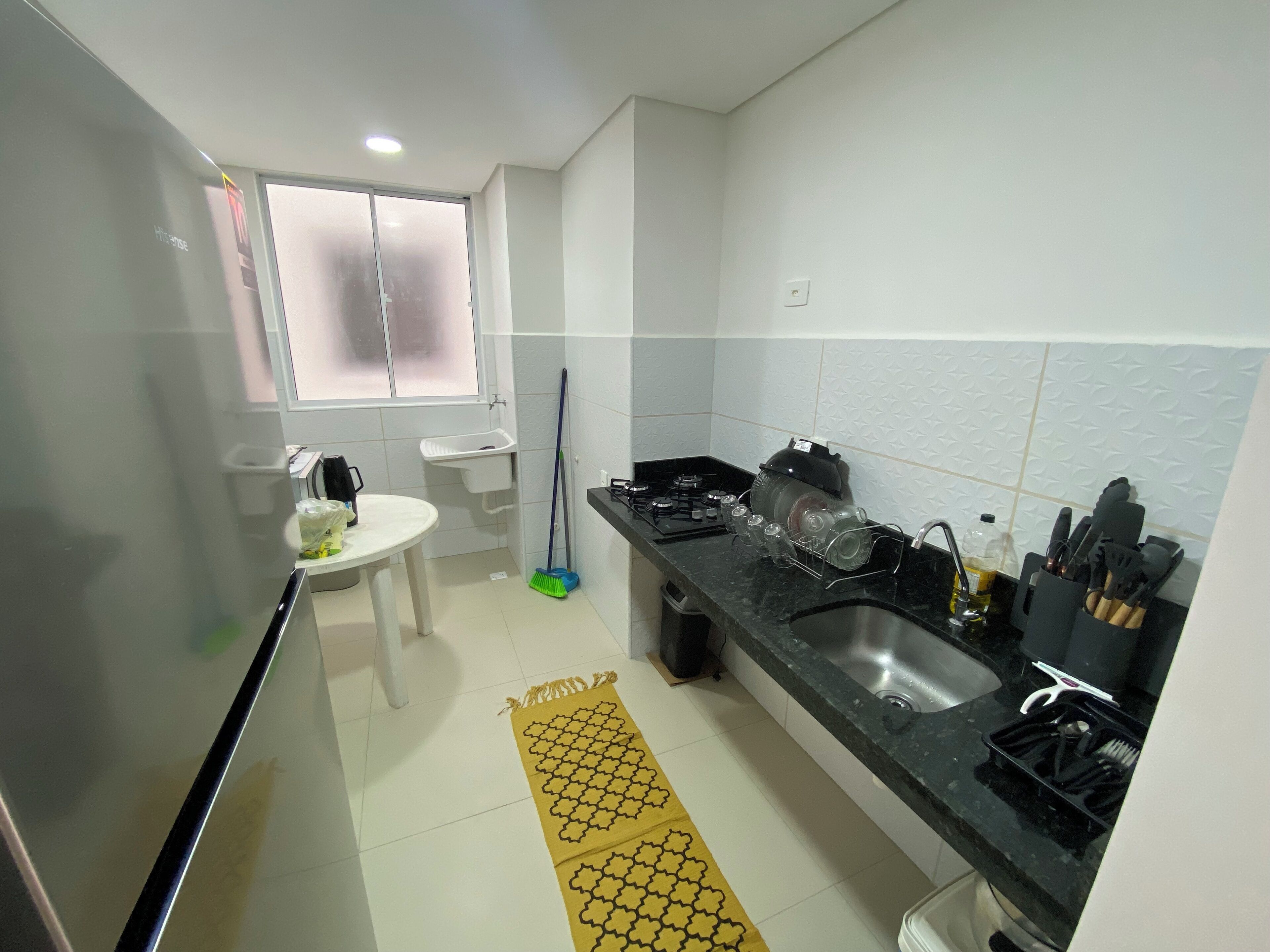 タオル、石鹸、トイレットペーパー