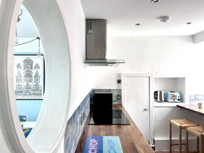 Fridge, microwave, oven, dishwasher - Amazing sea views on the front line in Anstruther (Anstruther)