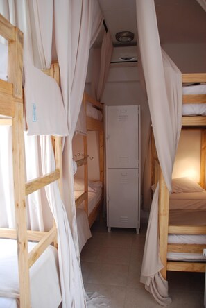 Room - Urbanian Hostel (Asunción)