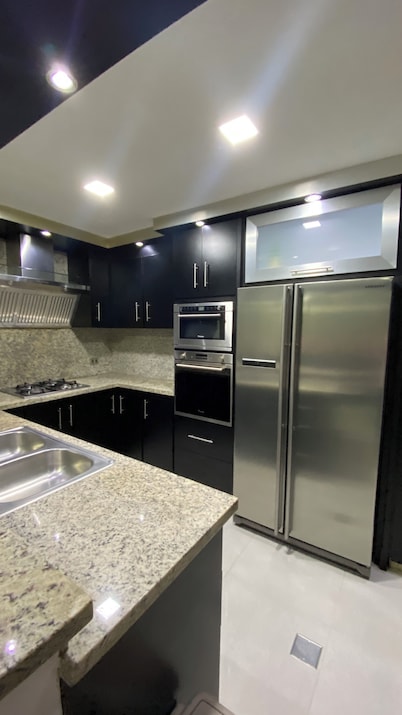 Apartamento Cerca del Aeropuerto Jacinto Lara - Terraza Privada + WiFi